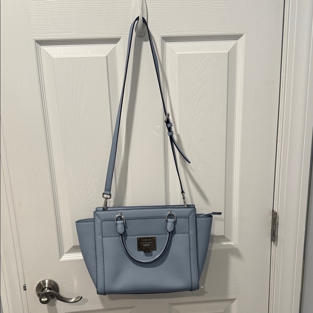 Michael Kors Handbag - Picture 2 of 14